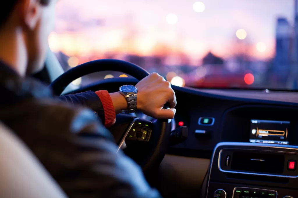 Rental Mobil Untuk Perjalanan Bisnis Solusi Praktis dan Efisien